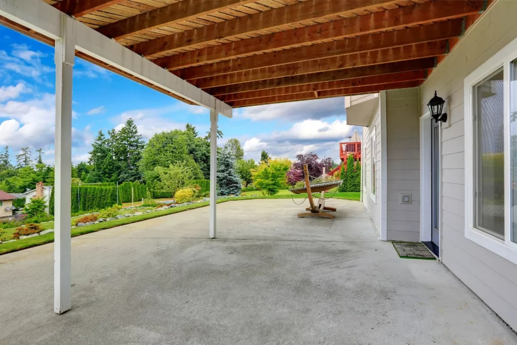 image of house with concrete patio